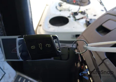 2020 Volkswagen Arteon 2.0T Se z USA, uszkodzony, nr VIN WVWAR7AN4LE013841